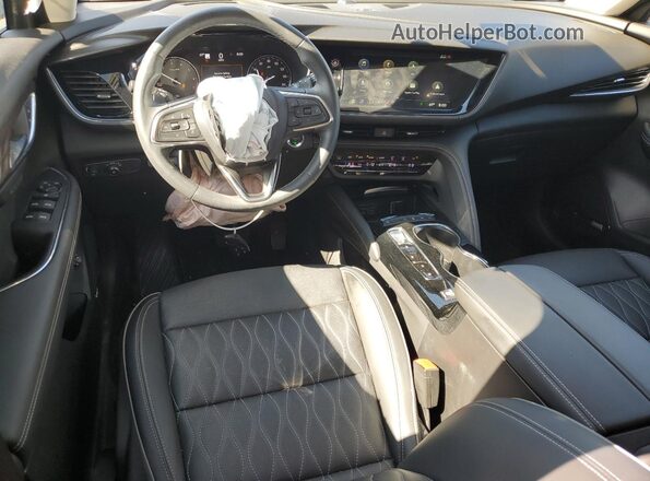 LRBFZRR4XND069769 2022 BUICK ENVISION Silver Dashboard view