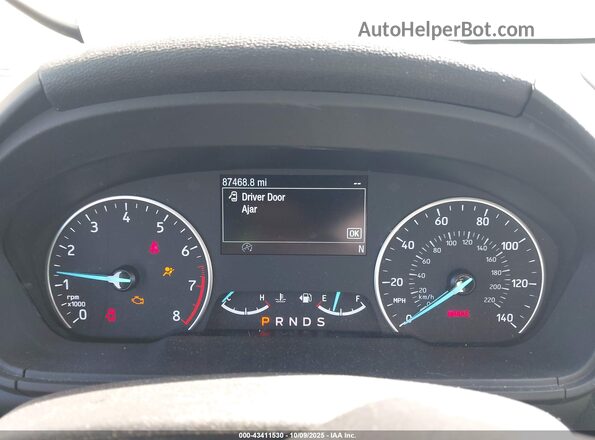 MAJ3S2GEXLC378260 2020 FORD ECOSPORT Gray Widok tylnych siedzeń