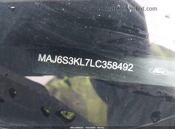 MAJ6S3KL7LC358492 2020 FORD ECOSPORT Silver Widok komory silnika