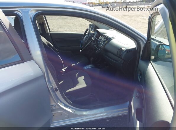 ML32F3FJ3JHF02938 2018 MITSUBISHI MIRAGE G4 Silver წინა სალონის ხედი