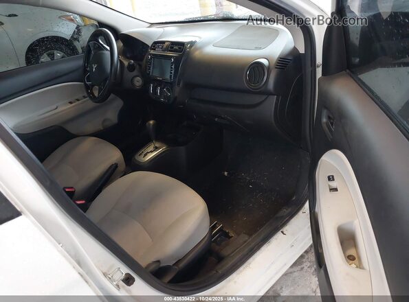ML32F3FJ7JHF03607 2018 MITSUBISHI MIRAGE G4 White Вид салону спереду