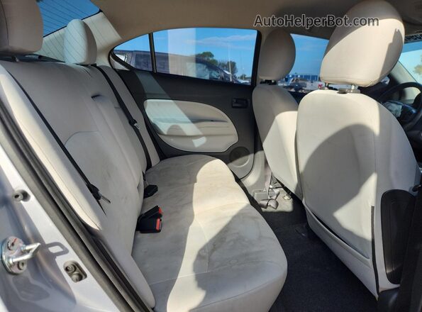 ML32FUFJ4NHF00675 2022 MITSUBISHI MIRAGE Silver Вид задніх сидінь