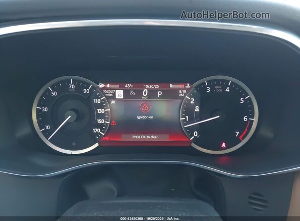 SADCJ2EXXNA691071 2022 JAGUAR F-PACE Silver Widok tylnych siedzeń