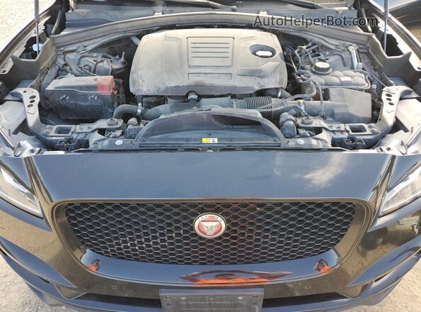 SADCJ2FX2JA264816 2018 JAGUAR F-PACE Black ძრავის განყოფილების ხედი