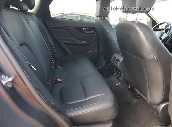 SADCJ2FX2JA264816 2018 JAGUAR F-PACE Black უკანა სალონის ხედი