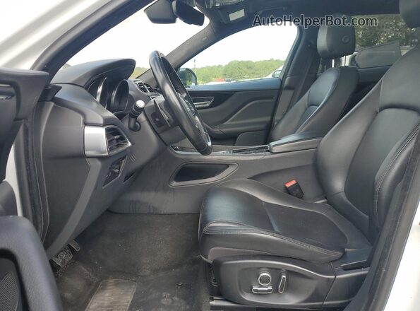 SADCJ2FX5LA645594 2020 JAGUAR F-PACE White Առջևի վահանակի տեսք