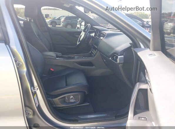 SADCJ2FX7LA621989 2020 JAGUAR F-PACE Gray წინა სალონის ხედი