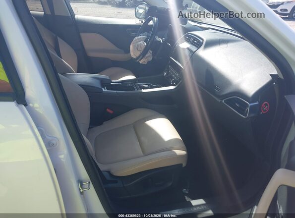 SADCJ2GX1JA283310 2018 JAGUAR F-PACE White წინა სალონის ხედი