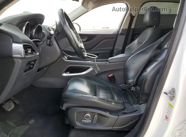 SADCK2GX4LA637739 2020 JAGUAR F-PACE White Вид салону спереду