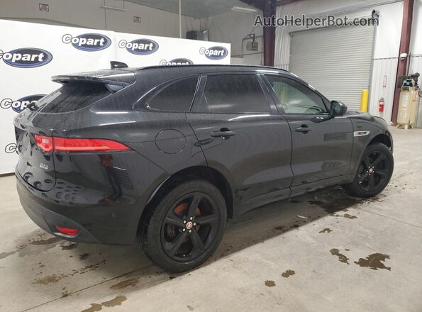 SADCL2BN2HA490363 2017 JAGUAR F-PACE Black 