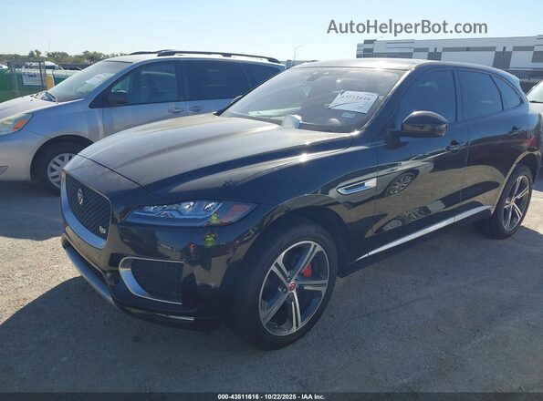 SADCM2BV8HA899691 2017 JAGUAR F-PACE Черный Вид спереди