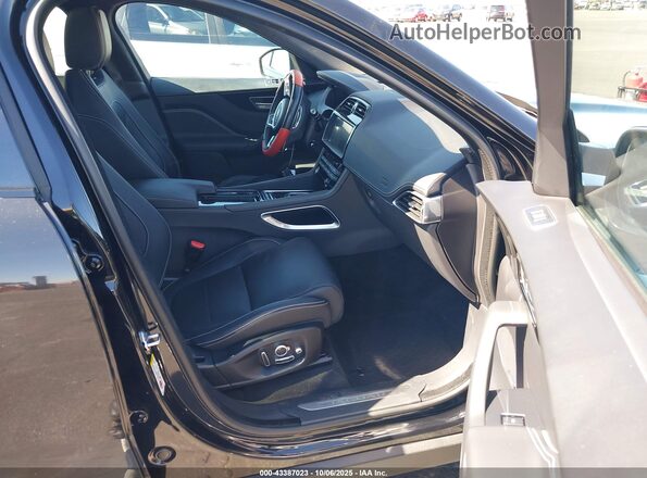 SADCM2FV6LA662944 2020 JAGUAR F-PACE Black Front interior view