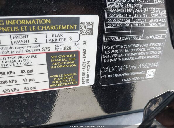 SADCM2FV6LA662944 2020 JAGUAR F-PACE Black Engine compartment view