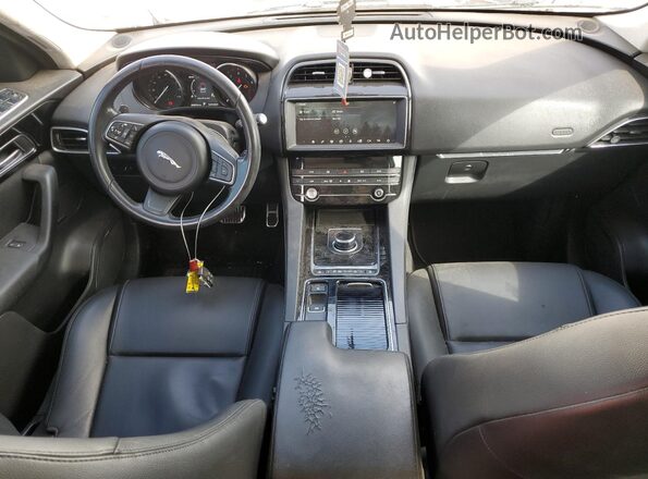 SADCS2FX0KA602311 2019 JAGUAR F-PACE Белый Вид панели приборов