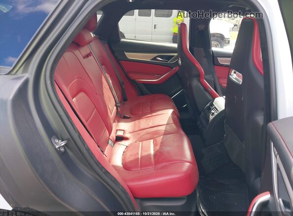 SADCT2FU5MA667712 2021 JAGUAR F-PACE White Vista de la etiqueta del VIN