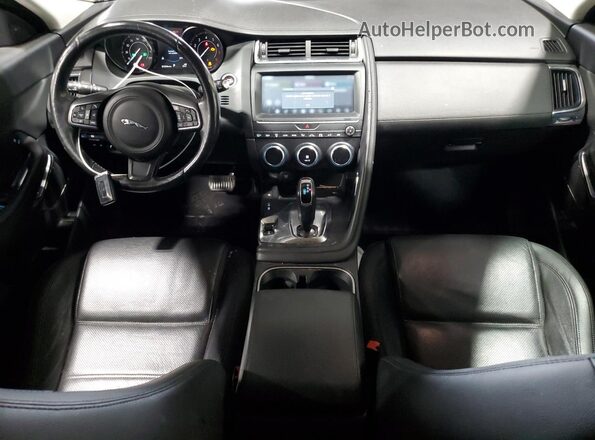 SADFJ2FX9J1Z30728 2018 JAGUAR E-PACE Gray Vista del salpicadero