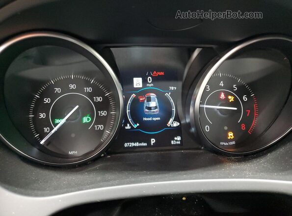 SADFJ2FX9J1Z30728 2018 JAGUAR E-PACE Gray Vista del cuadro de instrumentos