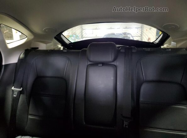 SADFJ2FX9J1Z30728 2018 JAGUAR E-PACE Gray Vista de los asientos traseros