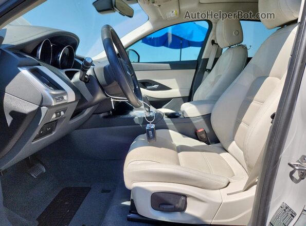 SADFK2FX9L1011618 2020 JAGUAR E-PACE Бежевый Вид салона спереди