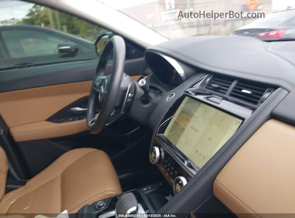 SADFP2FX9M1020984 2021 JAGUAR E-PACE White Widok wnętrza z przodu