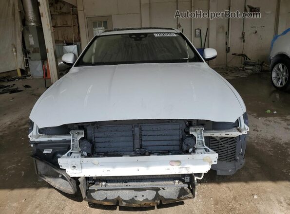 SAJAD4FX7KCP48428 2019 JAGUAR XF White Widok z przodu