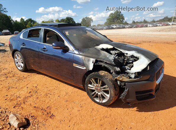 SAJAK4FX7KCP44613 2019 JAGUAR XF Blue Przód prawy