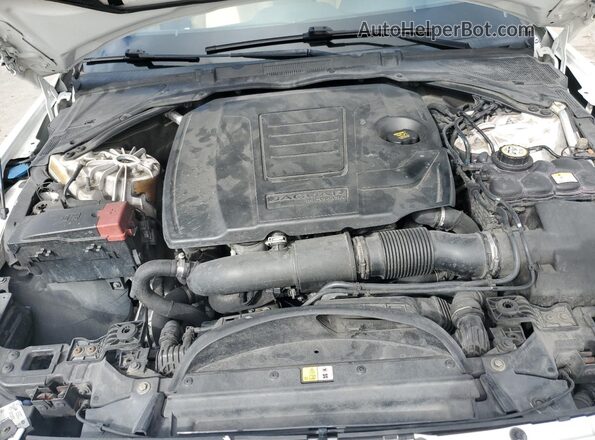 SAJAR4FX3JCP31304 2018 JAGUAR XF Белый Вид задней части салона
