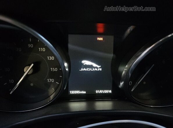 SAJAR4FX7JCP34027 2018 JAGUAR XF Черный 
