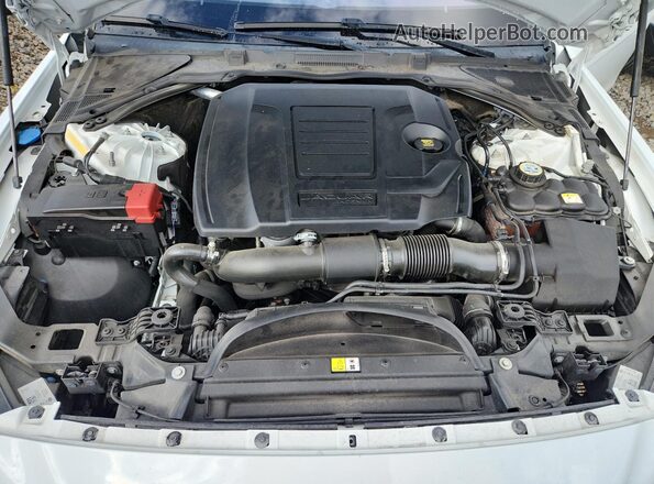 SAJAR4FX8JCP21187 2018 JAGUAR XF White 