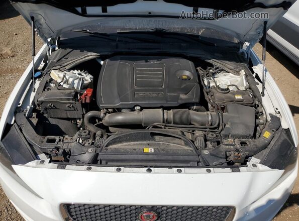 SAJAS4FX5JCP19501 2018 JAGUAR XF White 