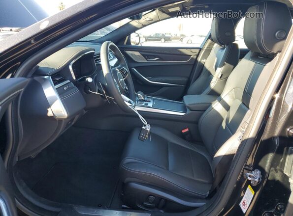 SAJB64FX5RCY94609 2024 JAGUAR XF Черный Вид салона спереди