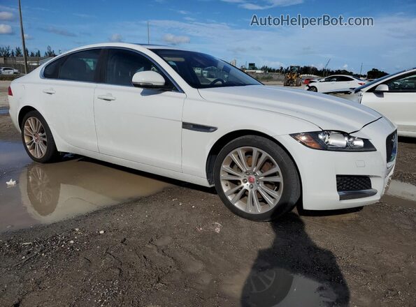 SAJBD4FX3LCY83282 2020 JAGUAR XF Белый Передняя правая четверть