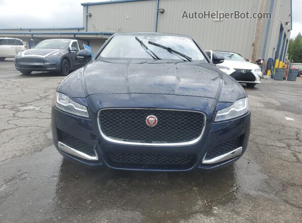 SAJBE4GX7LCY83703 2020 JAGUAR XF Blue Widok z przodu