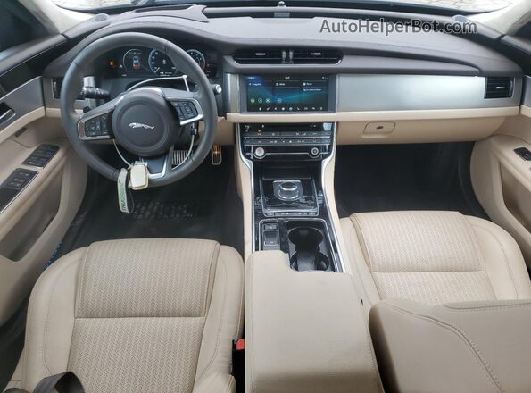 SAJBE4GX7LCY83703 2020 JAGUAR XF Blue Widok deski rozdzielczej