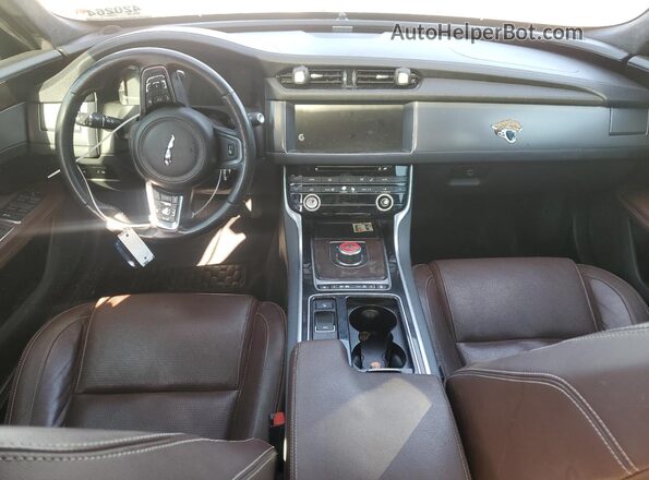 SAJBF4FN1JCY54174 2018 JAGUAR XF Gray 