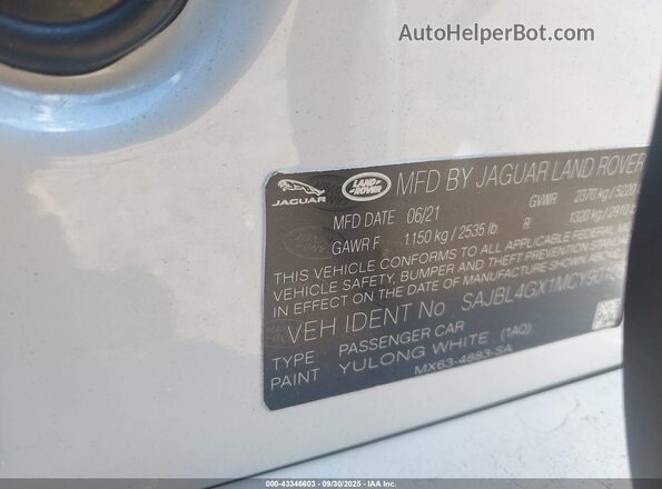 SAJBL4GX1MCY90105 2021 JAGUAR XF White Widok komory silnika