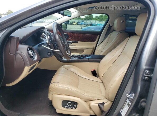 SAJWA1C77G8V92676 2016 JAGUAR XJ Gray Vista interior delantera