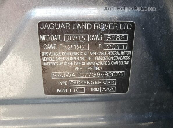 SAJWA1C77G8V92676 2016 JAGUAR XJ Gray Vista del compartimento del motor