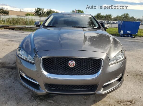 SAJWA1C77G8V92676 2016 JAGUAR XJ Gray Vista frontal