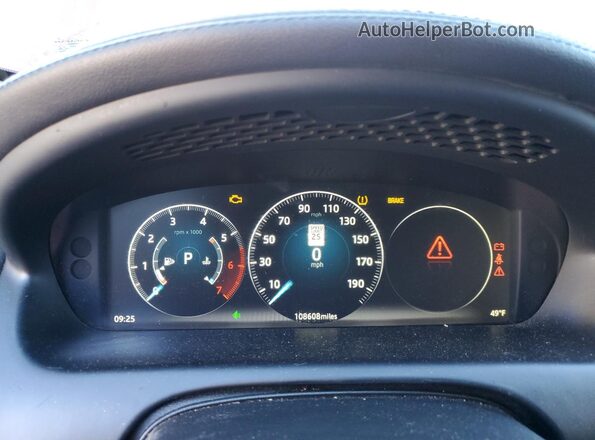 SAJWA1C79G8V99242 2016 JAGUAR XJ Red Вид щитка приладів