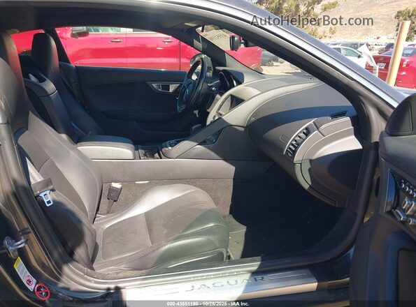 SAJWA6AT8H8K41760 2017 JAGUAR F-TYPE Gray Вид салону спереду