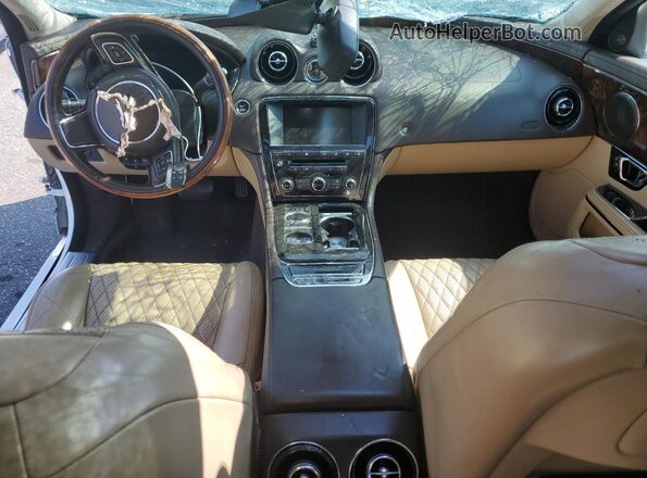 SAJWJ2GD8G8V98962 2016 JAGUAR XJL White Dashboard view