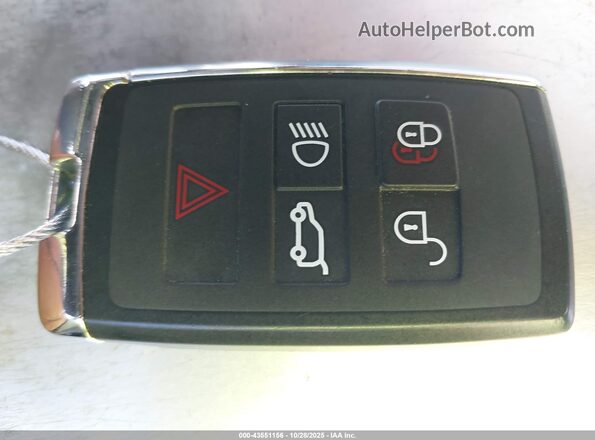 SAL1L9FUXSA444163 2025 LAND ROVER RANGE ROVER SPORT Черный Вид панели приборов