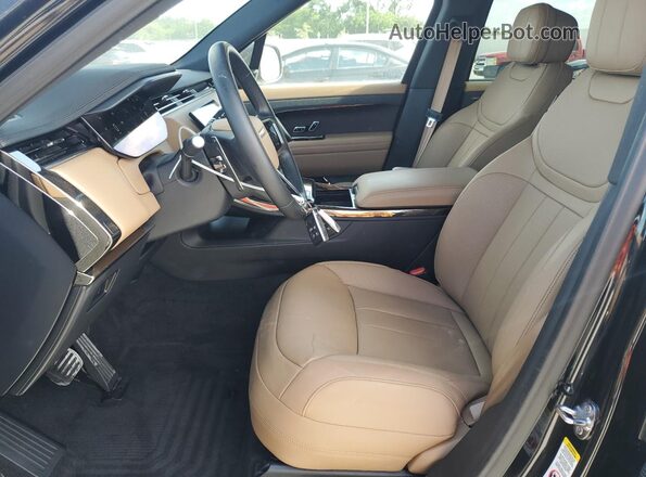 SAL1P9EU5SA432945 2025 LAND ROVER RANGE Черный Вид салона спереди