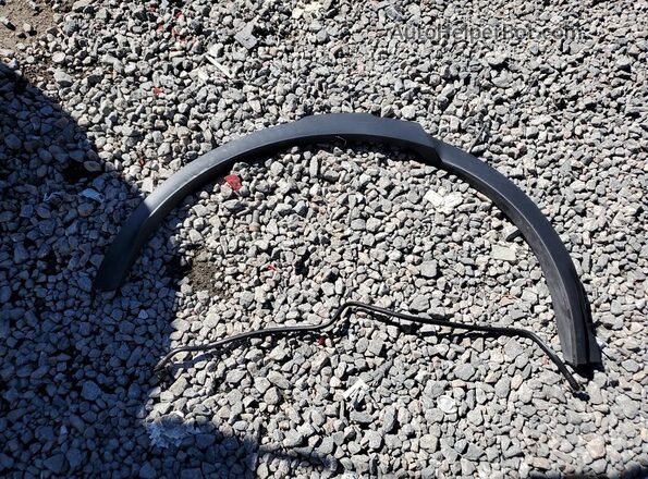 SALCJ2FX7LH841113 2020 LAND ROVER DISCOVERY Silver Вид наклейки з VIN-кодом