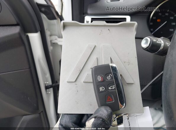 SALCP2FX3KH788293 2019 LAND ROVER DISCOVERY SPORT White Vista del salpicadero