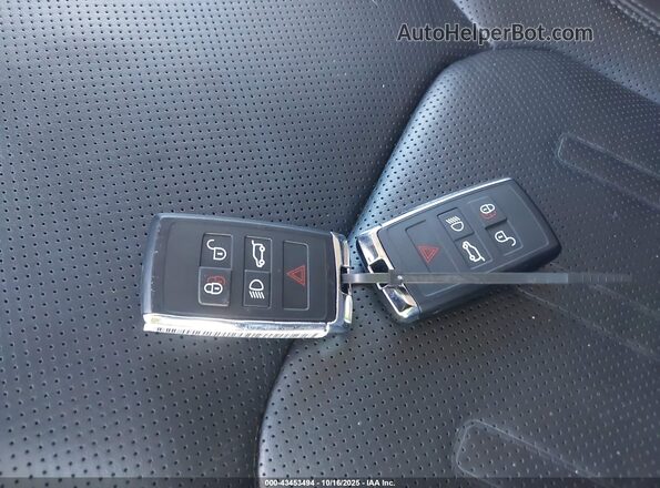 SALE9EEU1L2016567 2020 LAND ROVER DEFENDER Black Առջևի վահանակի տեսք