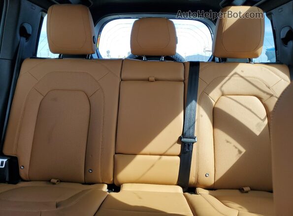 SALEPEFE6R2274928 2024 LAND ROVER DEFENDER Черный Вид задних сидений