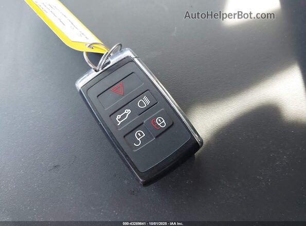 SALEPFEU2P2233918 2023 LAND ROVER DEFENDER Silver Вид панелі приладів