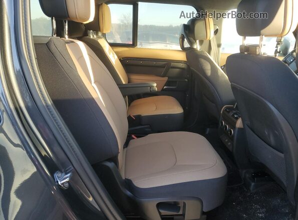 SALEWFFE5S2422632 2025 LAND ROVER DEFENDER Black Rear interior view